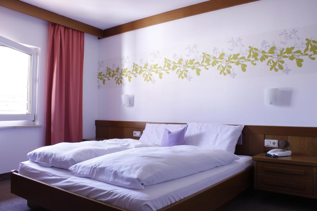 Hotel Zur Muehle Ora / Auer Exteriér fotografie